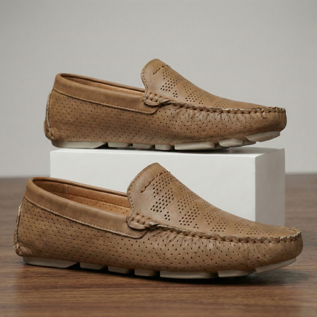 Boreal Ridge | Leather Loafer